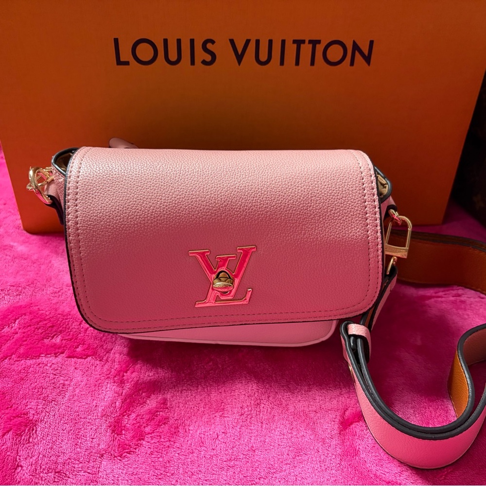 Louis Vuitton Rose Crossbody Bag